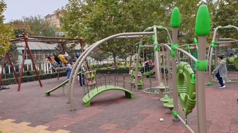 FINDIKZADE ÇUKUR BOSTAN PARKI - FATİH / İSTANBUL